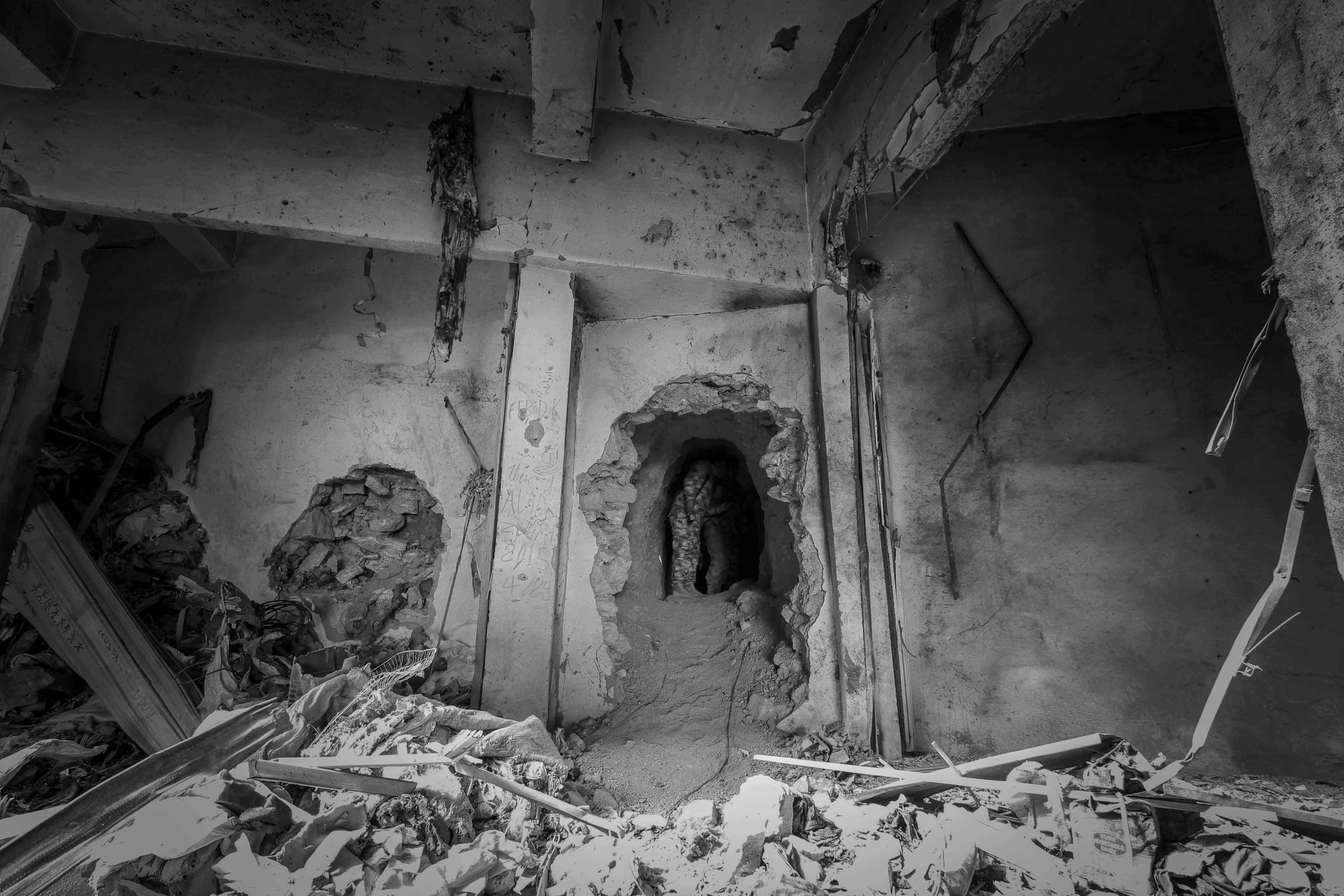 ما زالت المدينة الواقعة في محافظة نينوى مدمرة الى حد كبير (تصوير: شفان هركي)